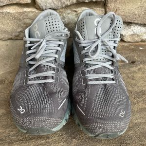 Womens ON sneakers 8.5